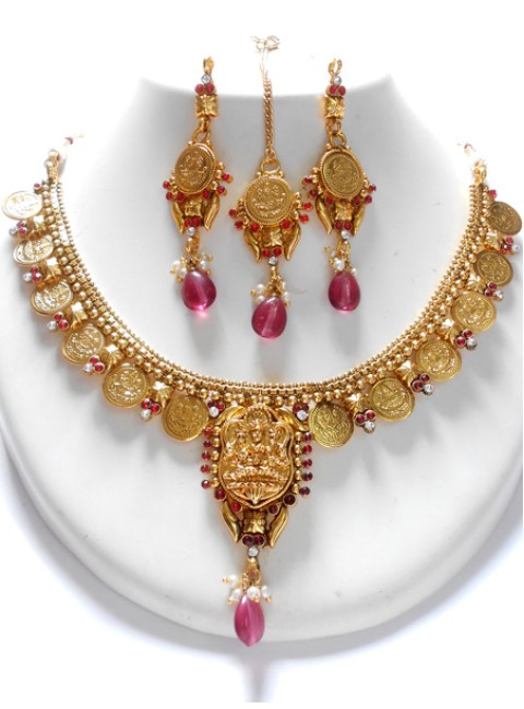 Temple Jewelry Set